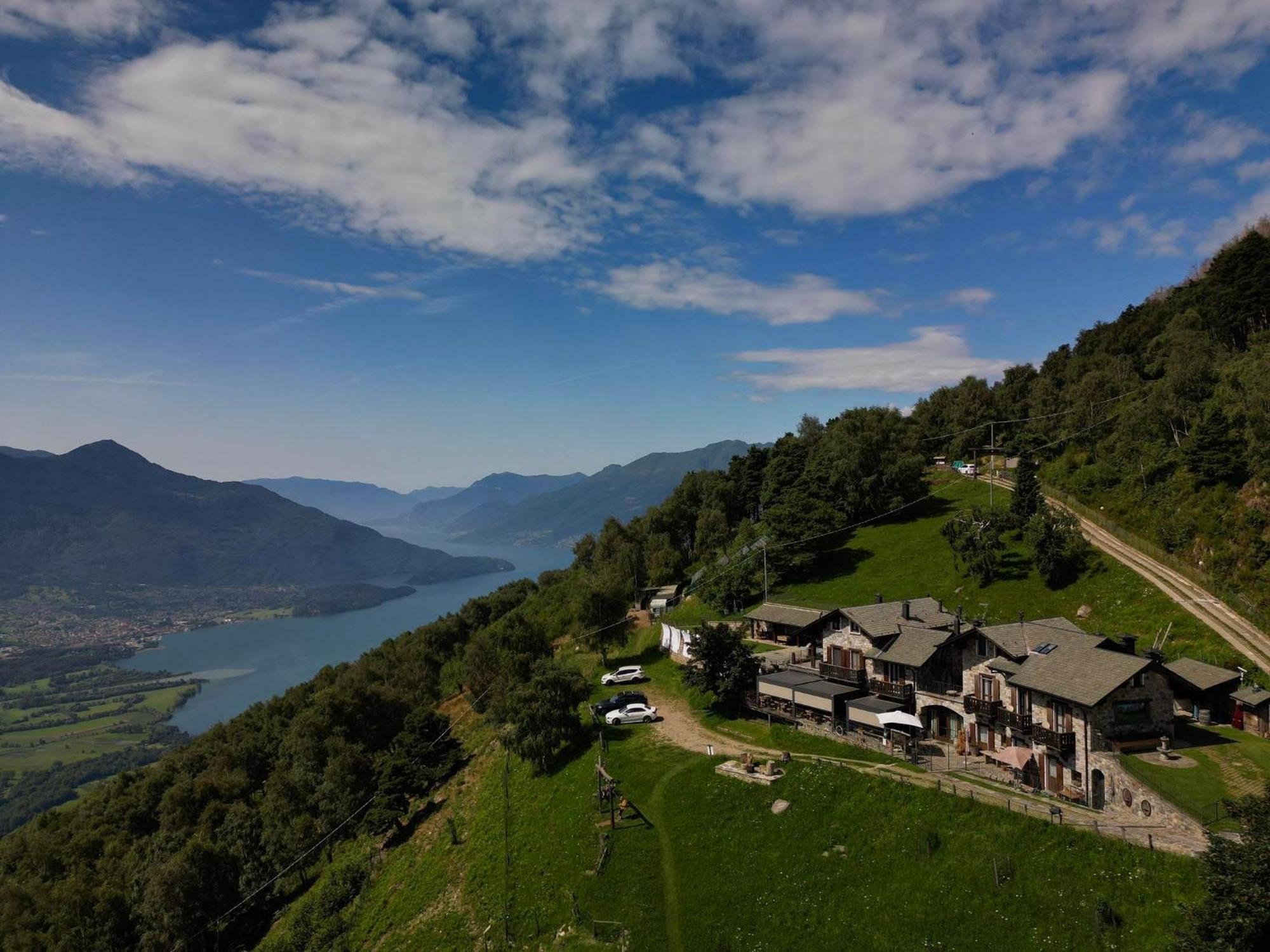 Agriturismo Giacomino Gera Lario Eksteriør billede