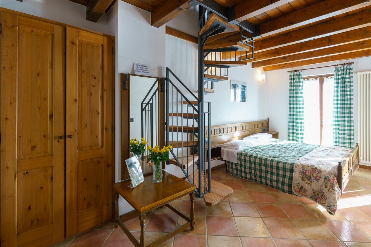Agriturismo Giacomino Gera Lario Eksteriør billede