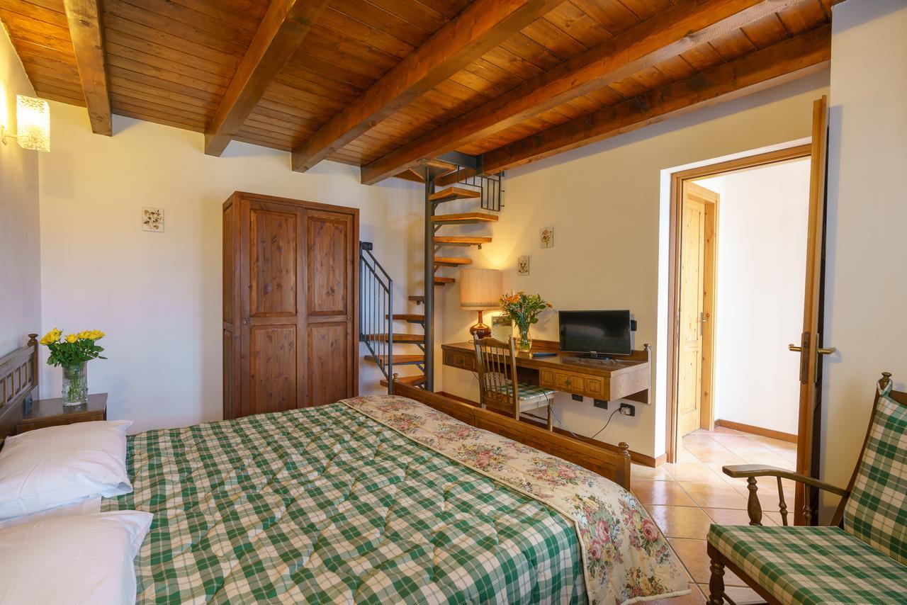 Agriturismo Giacomino Gera Lario Eksteriør billede