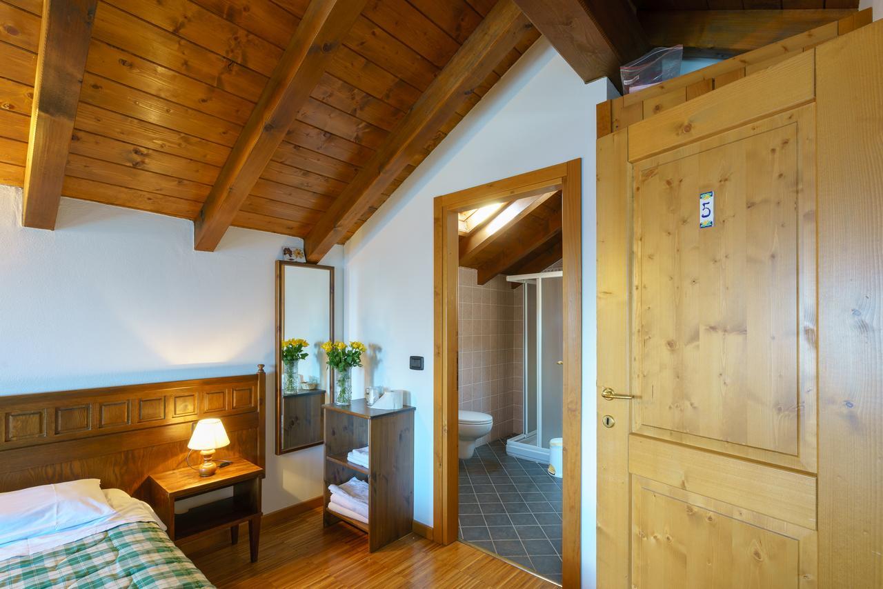 Agriturismo Giacomino Gera Lario Eksteriør billede