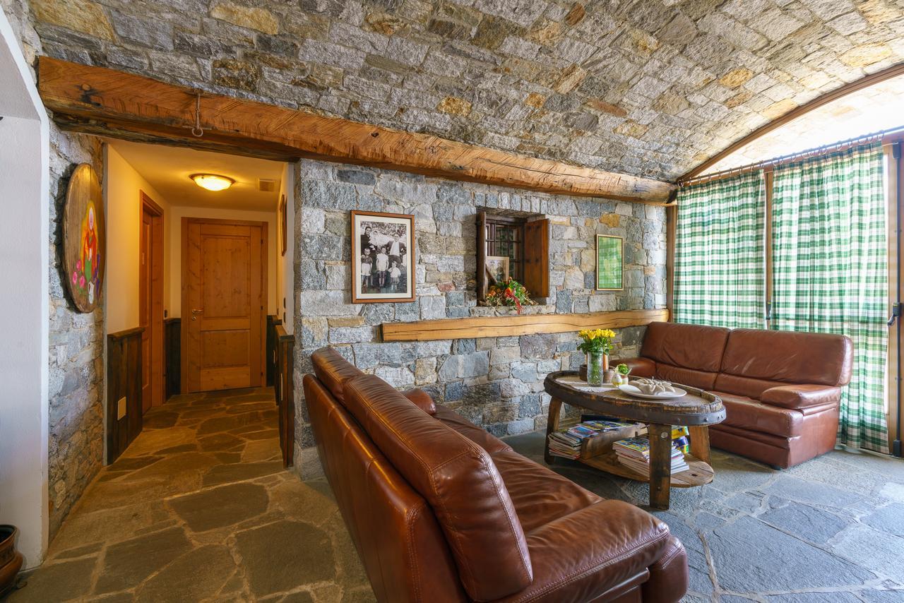 Agriturismo Giacomino Gera Lario Eksteriør billede