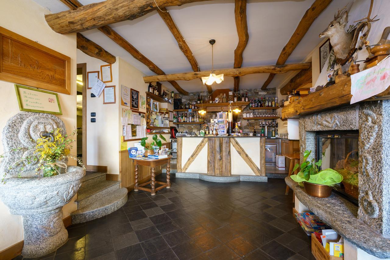 Agriturismo Giacomino Gera Lario Eksteriør billede